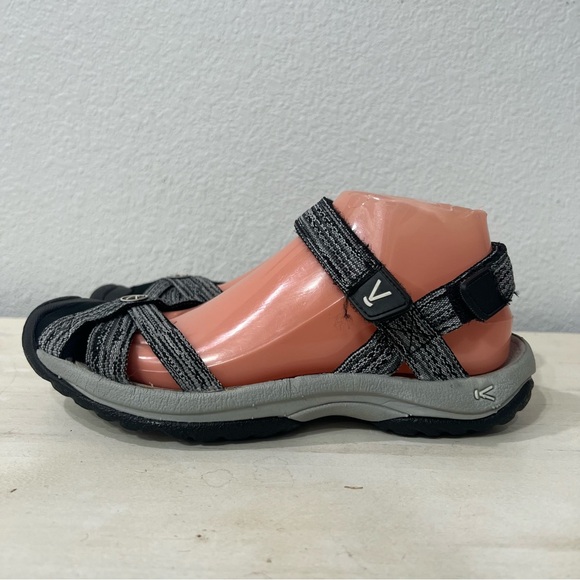 Keen Grey Bali Strap Sandals Size 8 - Picture 1 of 9